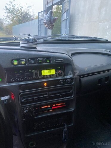 LADA (VAZ) 2115 2007, 289,000 km - 1.6 l - Salyan
