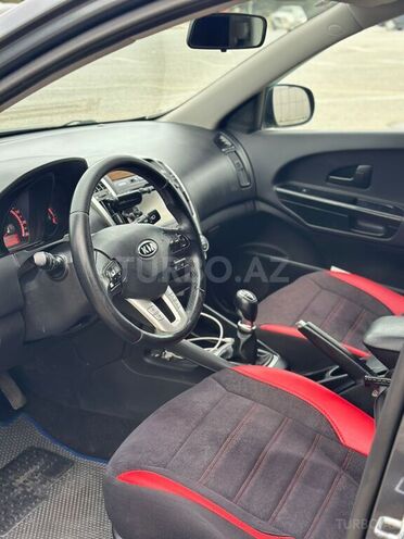 Kia  2012, 293,843 km - 1.4 l - Sumqayıt