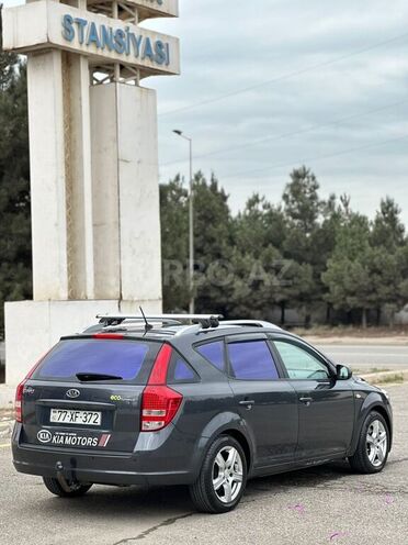 Kia  2012, 293,843 km - 1.4 l - Sumqayıt