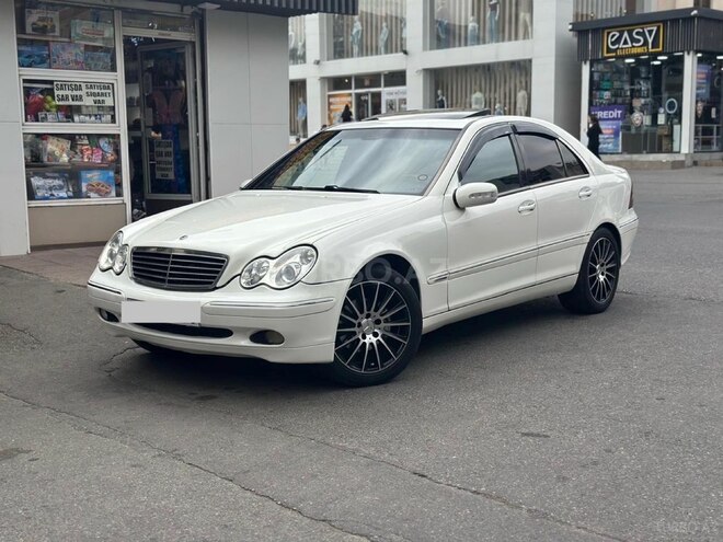 Mercedes C 220 2001, 448,000 km - 2.1 l - Bakı