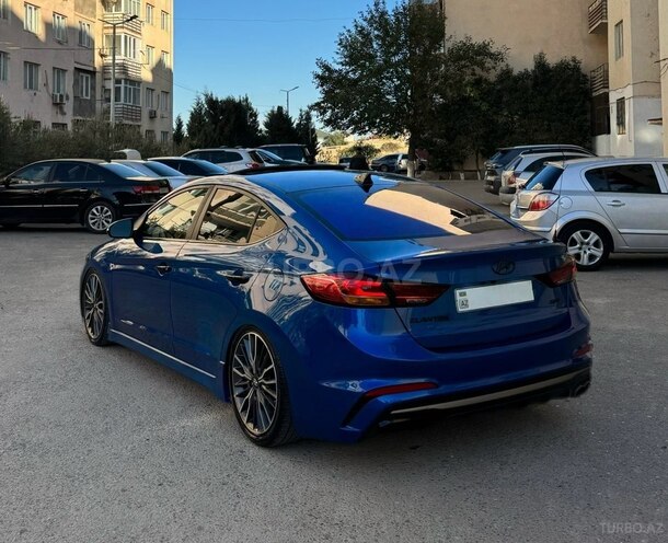 Hyundai Elantra 2017, 111,000 km - 1.6 л - Bakı