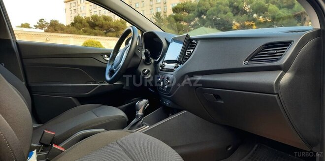 Hyundai Accent 2021, 40,000 km - 1.6 л - Bakı