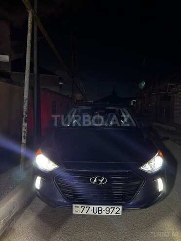 Hyundai Elantra 2018, 150,000 km - 2.0 л - Bakı