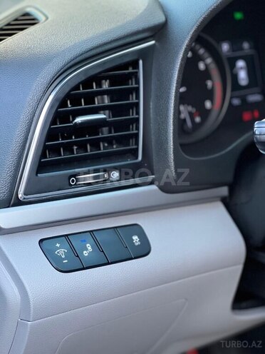 Hyundai Elantra 2018, 150,000 km - 2.0 л - Bakı