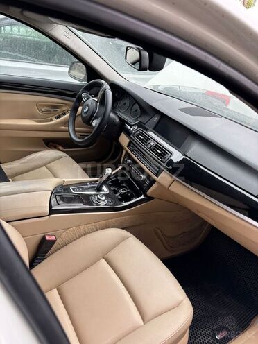 BMW 528 2012, 240,000 km - 2.0 l - Bakı