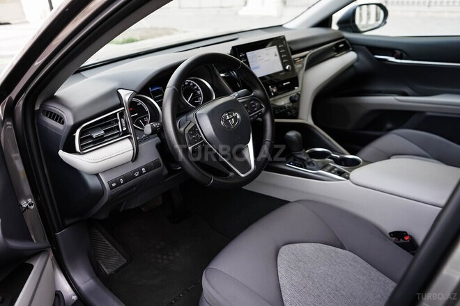 Toyota Camry 2021, 45,600 km - 2.5 l - Bakı