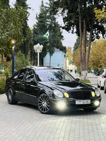 Mercedes E 300-2