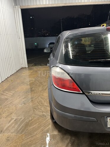 Opel Astra 2004, 420,000 km - 1.4 l - Bakı