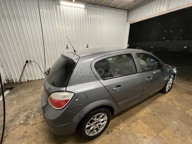 Opel Astra 2004, 420,000 km - 1.4 l - Bakı