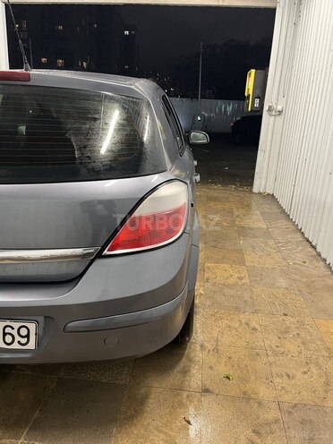 Opel Astra 2004, 420,000 km - 1.4 l - Bakı
