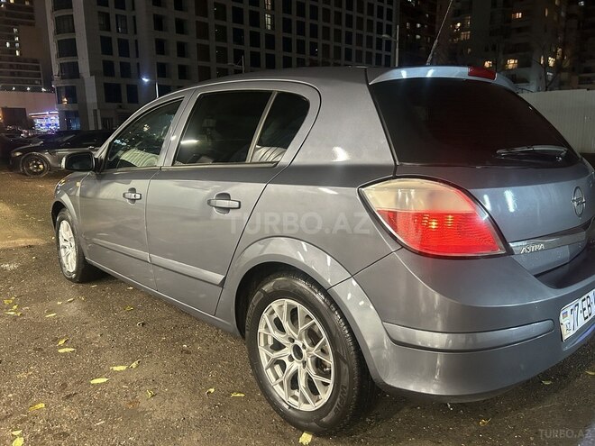 Opel Astra 2004, 420,000 km - 1.4 l - Bakı