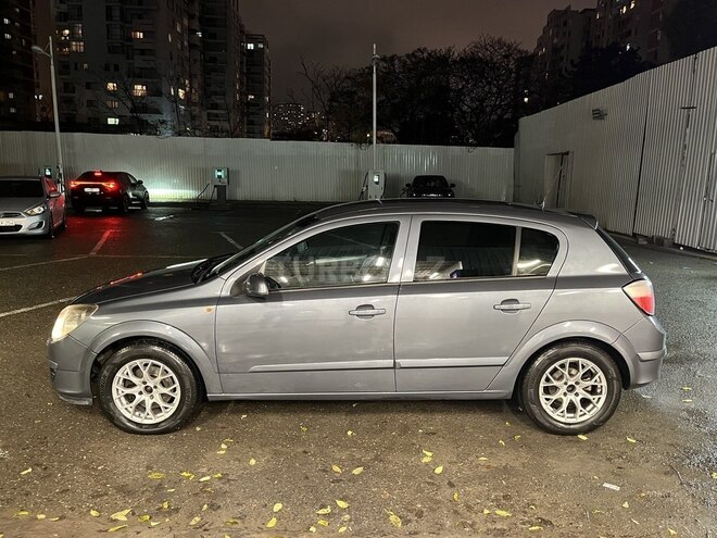 Opel Astra 2004, 420,000 km - 1.4 l - Bakı