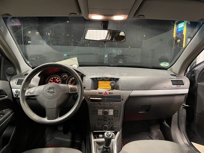 Opel Astra 2004, 420,000 km - 1.4 l - Bakı