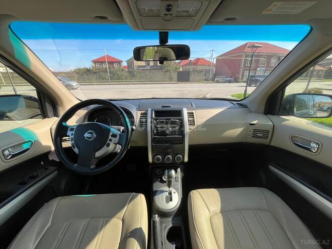 Nissan X-Trail 2013, 145,000 km - 2.5 л - Quba