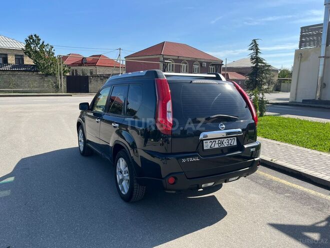 Nissan X-Trail 2013, 145,000 km - 2.5 л - Quba
