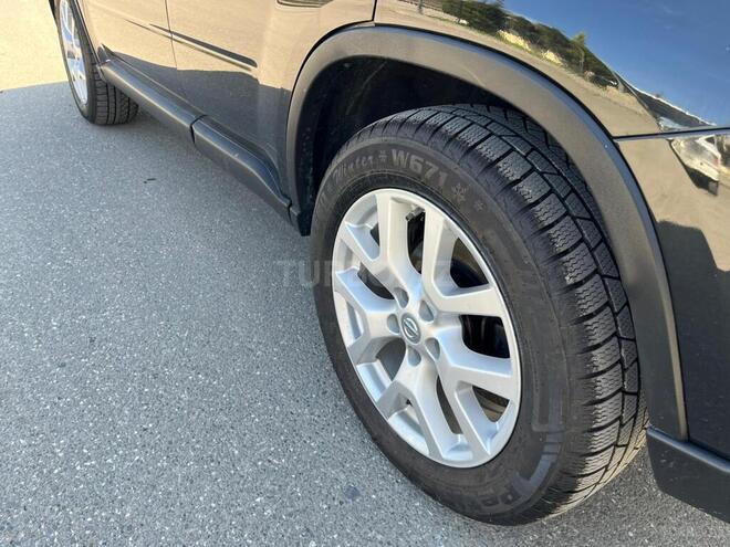 Nissan X-Trail 2013, 145,000 km - 2.5 л - Quba