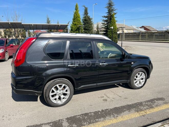 Nissan X-Trail 2013, 145,000 km - 2.5 л - Quba