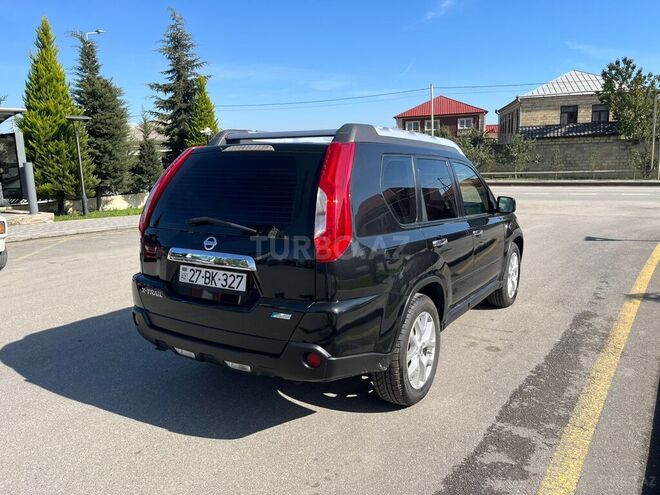 Nissan X-Trail 2013, 145,000 km - 2.5 л - Quba