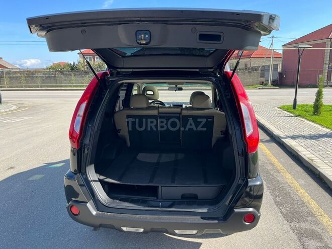 Nissan X-Trail 2013, 145,000 km - 2.5 л - Quba