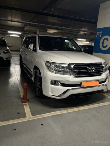 Toyota Land Cruiser-2