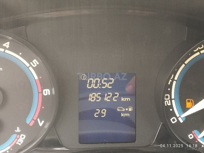 LADA (VAZ) Priora 2015, 185,333 km - 1.6 л - Gəncə