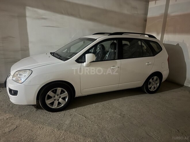 Kia Carens-20
