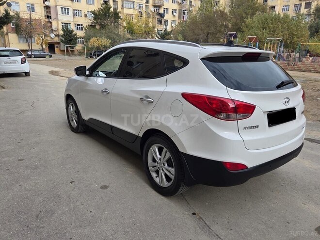 Hyundai ix35 2013, 187,000 km - 2.0 l - Bakı