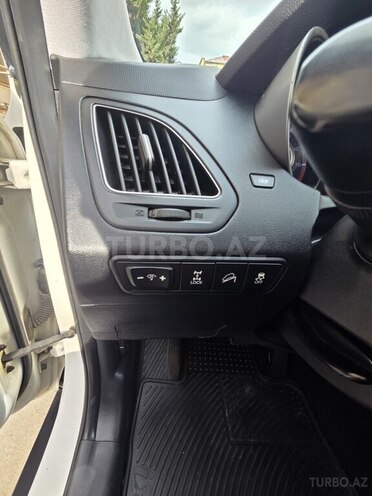 Hyundai ix35 2013, 187,000 km - 2.0 l - Bakı