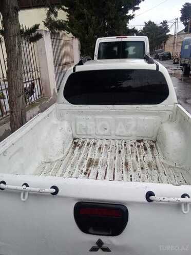 Mitsubishi L200 2013, 350,000 km - 2.5 l - Bakı