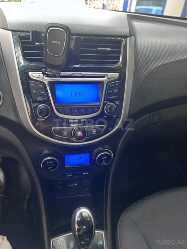 Hyundai Accent 2012, 147,000 km - 1.6 l - Bakı