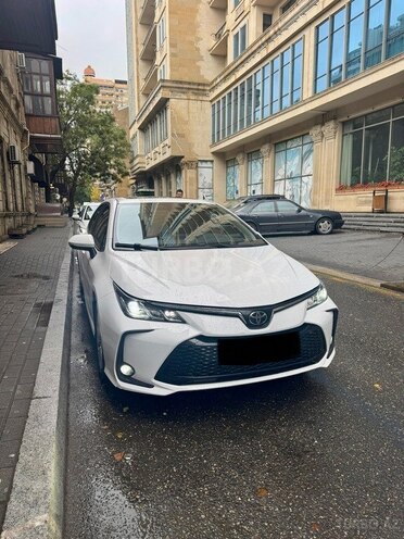 Toyota Corolla 2024, 24,000 km - 1.8 л - Bakı