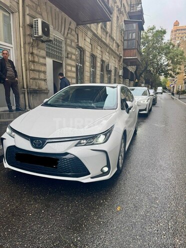 Toyota Corolla 2024, 24,000 km - 1.8 л - Bakı
