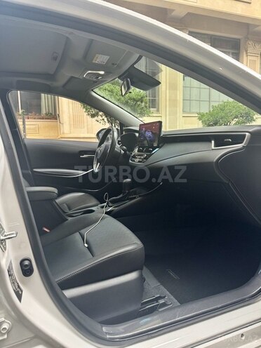 Toyota Corolla 2024, 24,000 km - 1.8 л - Bakı