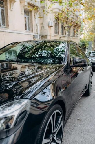 Mercedes E 220 2015, 220,000 km - 2.1 l - Bakı