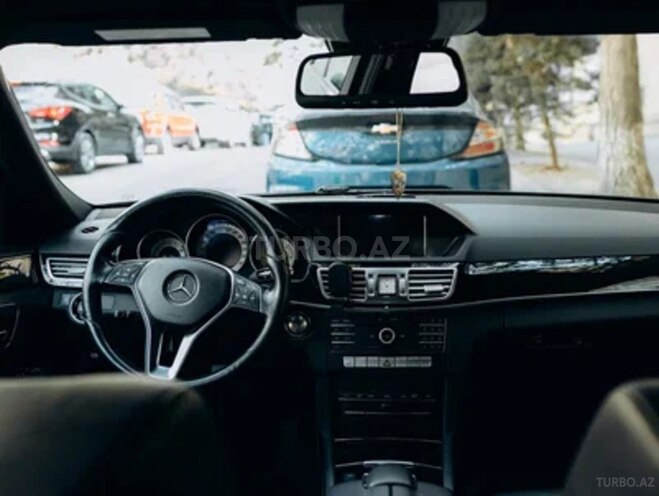 Mercedes E 220 2015, 220,000 km - 2.1 l - Bakı