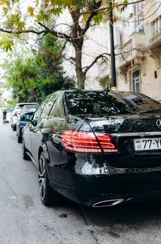 Mercedes E 220 2015, 220,000 km - 2.1 l - Bakı