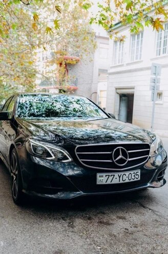 Mercedes E 220 2015, 220,000 km - 2.1 l - Bakı