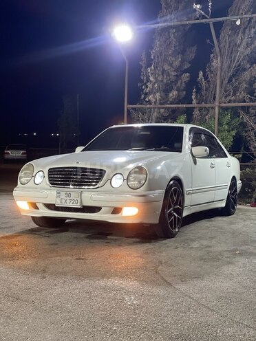 Mercedes E 320 2001, 450,000 km - 3.2 l - Bakı