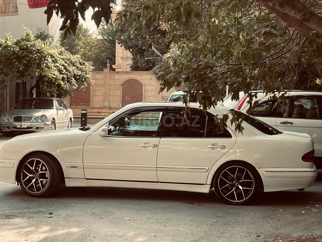 Mercedes E 320 2001, 450,000 km - 3.2 l - Bakı