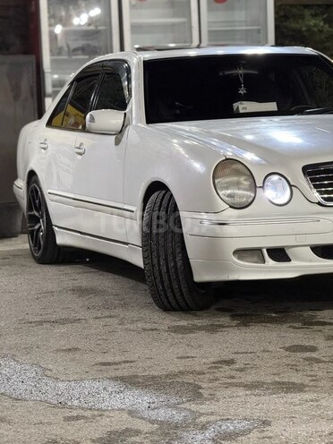 Mercedes E 320 2001, 450,000 km - 3.2 l - Bakı