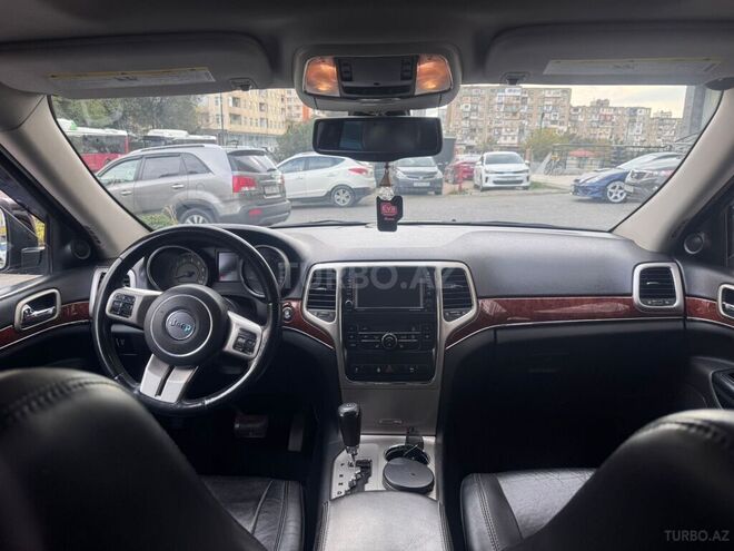 Jeep Grand Cherokee 2011, 220,000 km - 3.6 л - Bakı