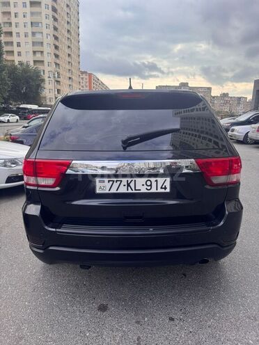 Jeep Grand Cherokee 2011, 220,000 km - 3.6 л - Bakı