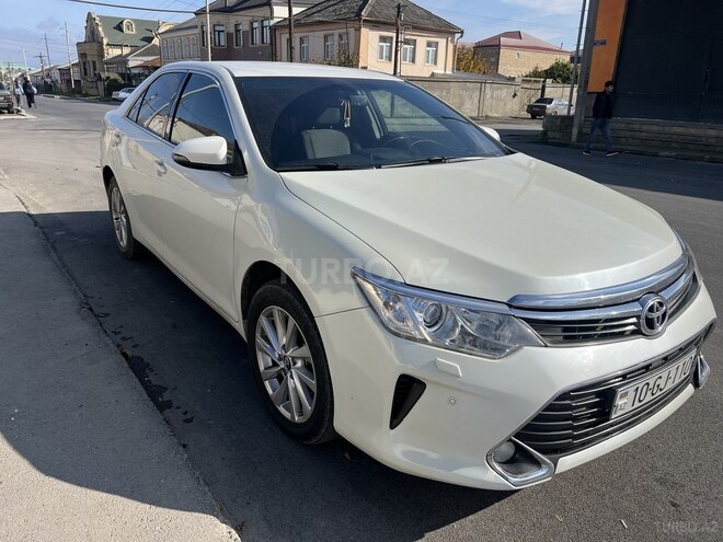 Toyota Camry 2016, 180,000 km - 2.5 l - Quba