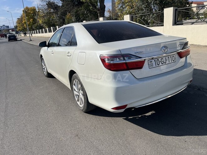 Toyota Camry 2016, 180,000 km - 2.5 l - Quba