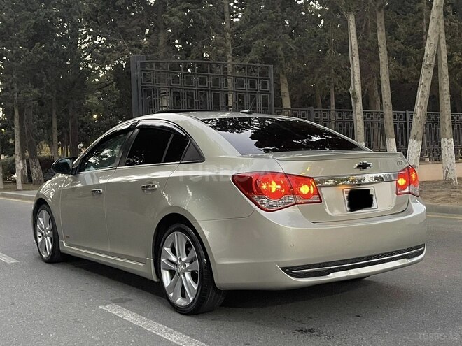 Chevrolet Cruze 2014, 270,000 km - 1.4 l - Sumqayıt