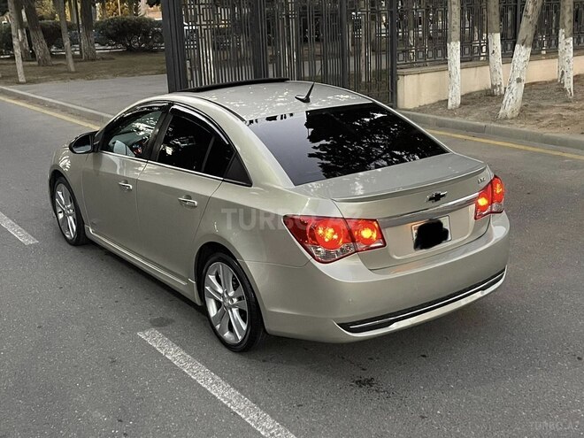 Chevrolet Cruze 2014, 270,000 km - 1.4 l - Sumqayıt