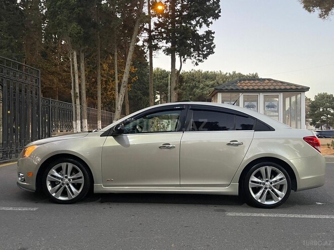 Chevrolet Cruze 2014, 270,000 km - 1.4 l - Sumqayıt