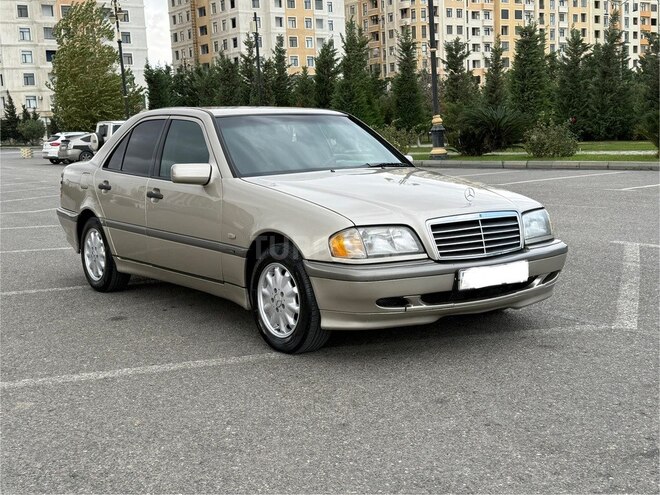 Mercedes C 220 1999, 473,000 km - 2.2 l - Sumqayıt