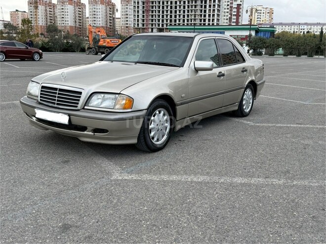 Mercedes C 220 1999, 473,000 km - 2.2 l - Sumqayıt