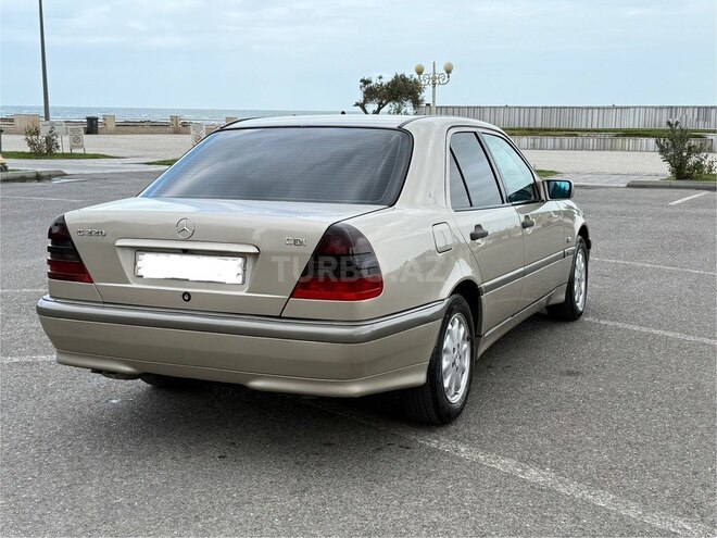 Mercedes C 220 1999, 473,000 km - 2.2 l - Sumqayıt